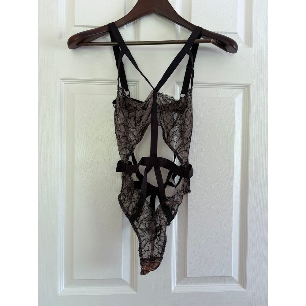 Victoria’s Secret Black Strappy Lace Teddy Bodysuit Harness Lingerie M